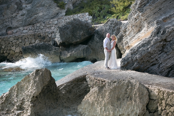 Bride-groom-seawalk